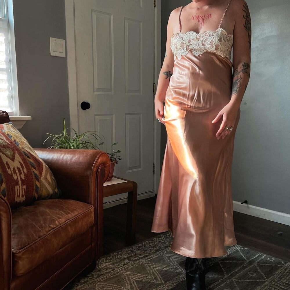 1950s Peach Lace Slip Dress